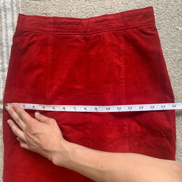 Vintage Red Suede Mini Skirt - Picture 5 of 8